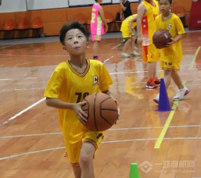 如何设计适合锦标赛的篮球战术_1