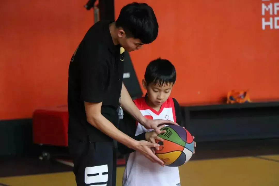 为什么篮球传说的训练方法对普通人也有效_1